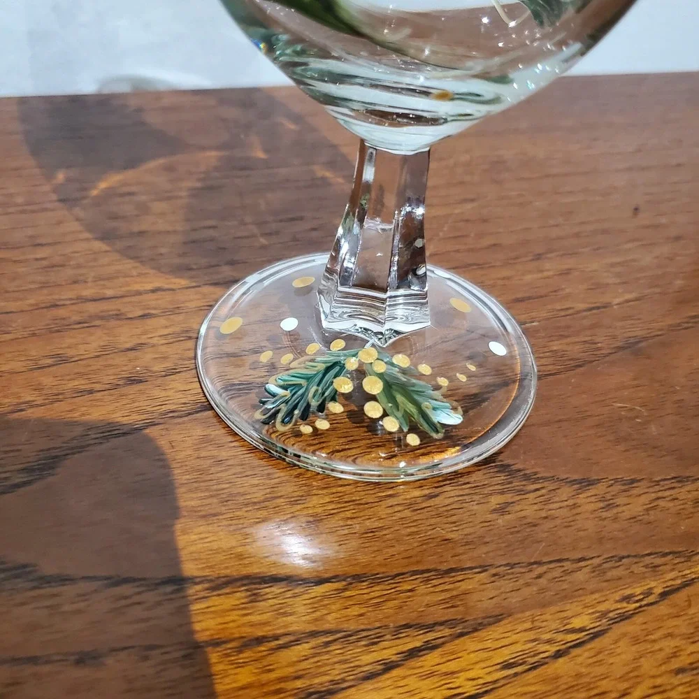 hand painted wine glass pine branch‎ leaves green gold winter holidays handmade